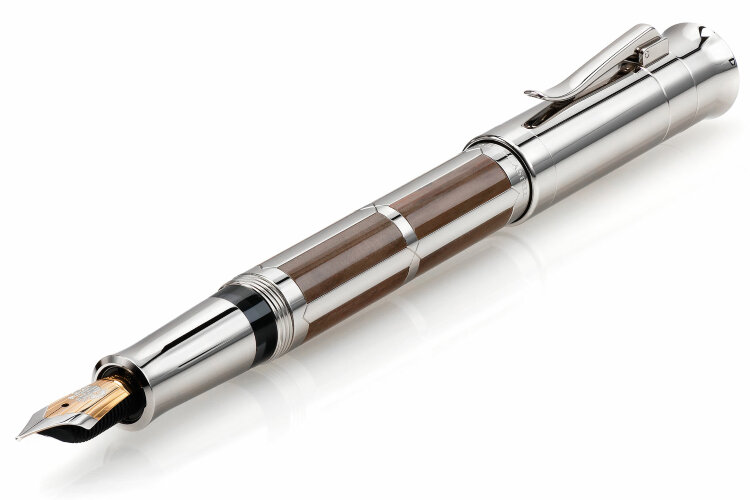 Перьевая ручка Graf von Faber-Castell Pen of Year Pen of The Year 2007 (FCG145041)